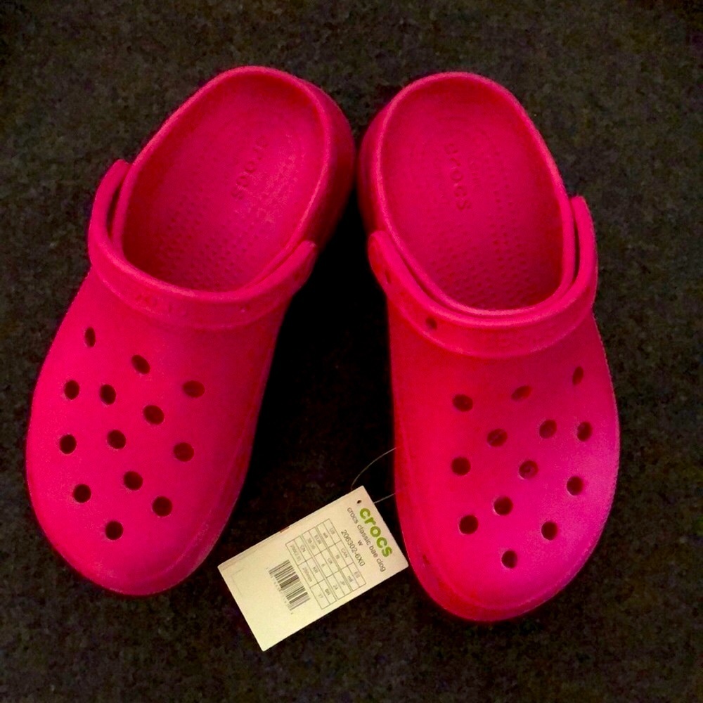 Crocs Bae Platform Clog | Size 8 | Color: Candy Pink | NWT